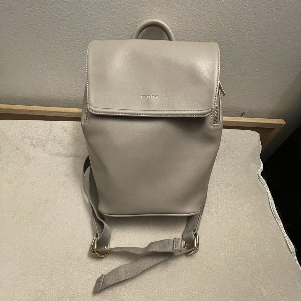 Matt & Nat FABI Mini Gray Backpack
